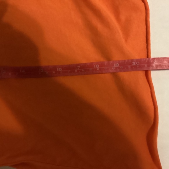 Reese’s Peanut Butter Crop Top size large short sleeve - Picture 5 of 7